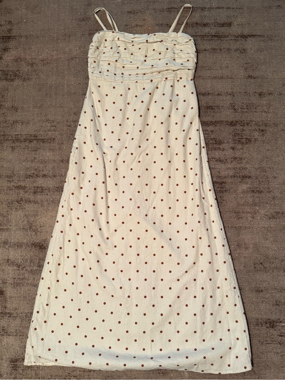 The Abercrombie & Fitch Women’s Emerson Strapless Linen Midi Polka Dot
